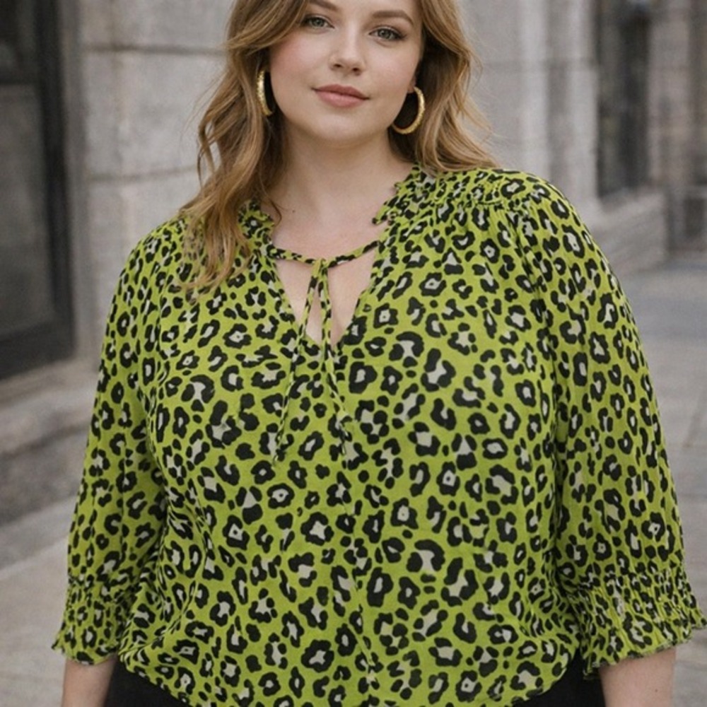 Cato Neon Green Leopard Mesh Top‎ 26/28W Plus Size Indie Y2K Ruffle Tie Neck